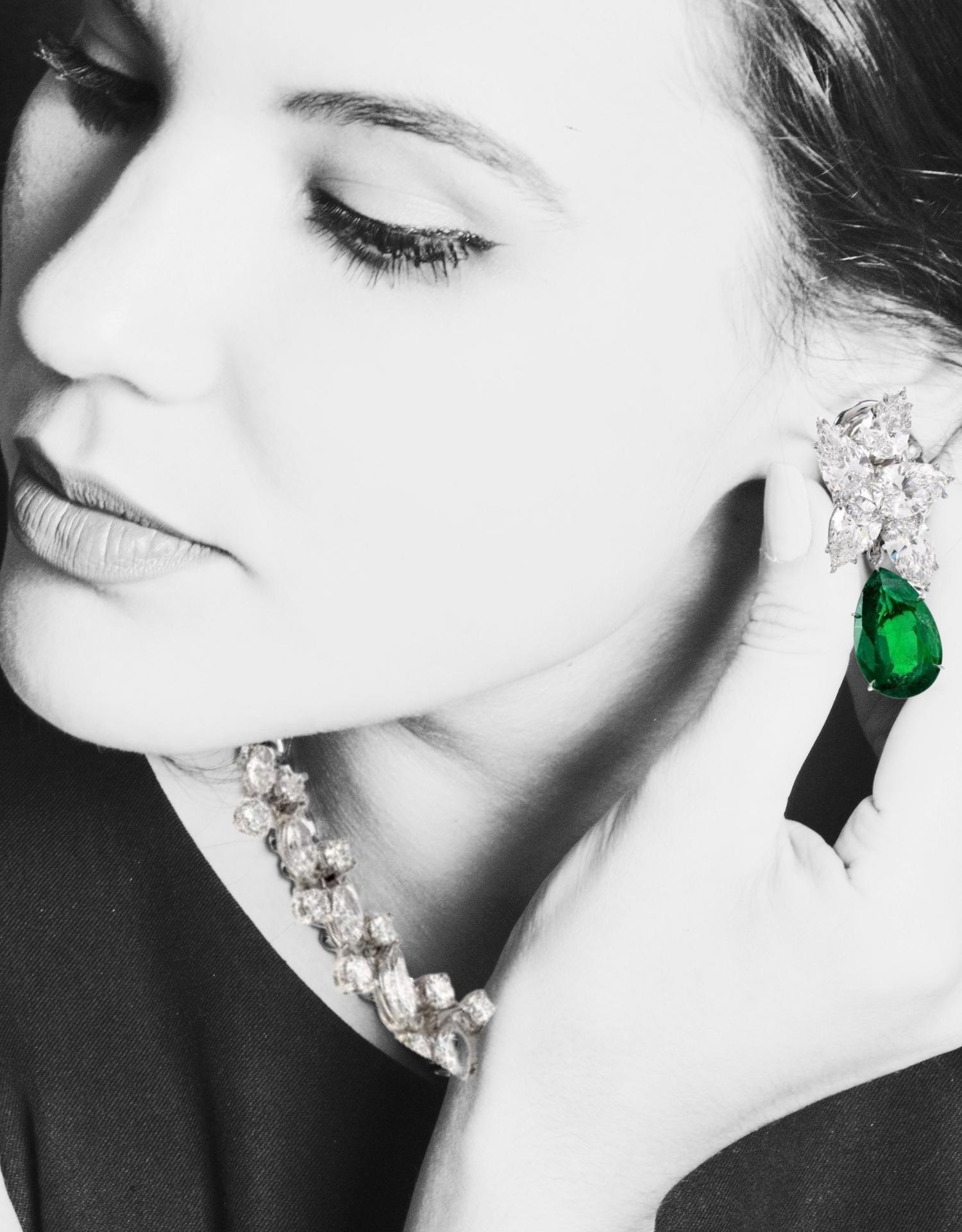 Jennifer Lopez Emerald & Diamond Earrings