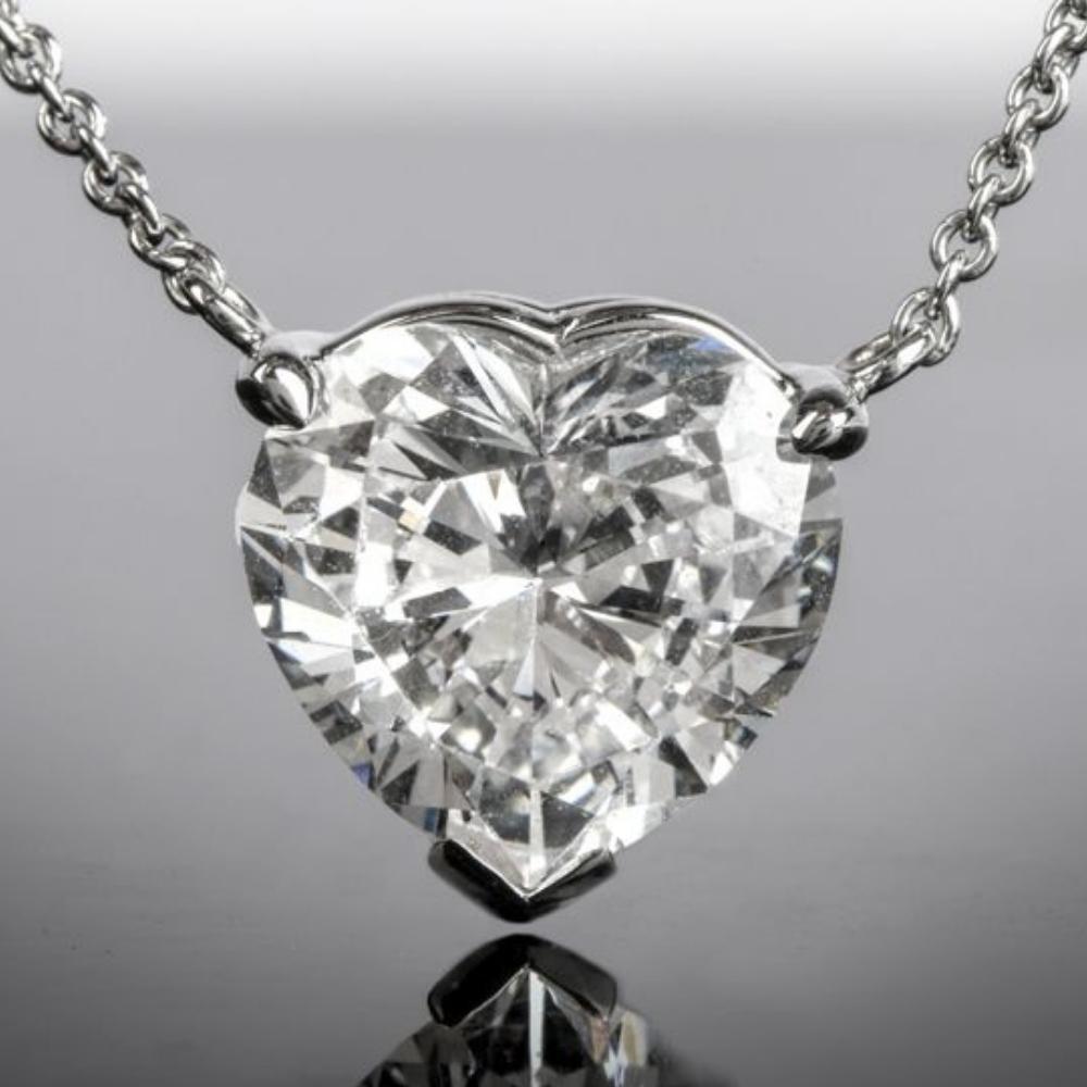 diamond solitaire heart pendant