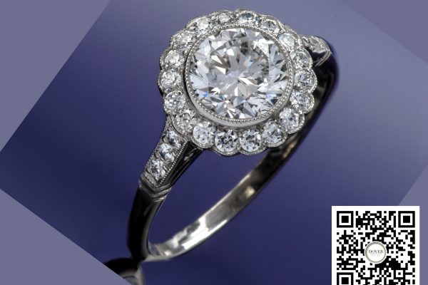 halo diamond ring