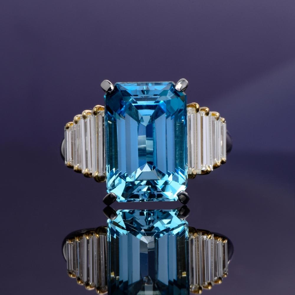 Estate 9.16cts Blue Aquamarine Diamond PLatinum Gold Ring