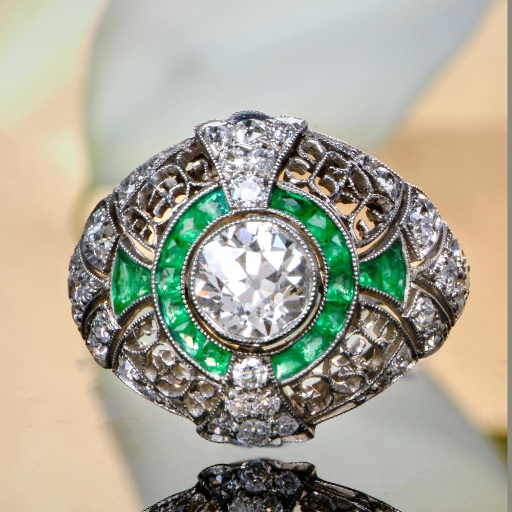 VINTAGE ENGAGEMENT RING