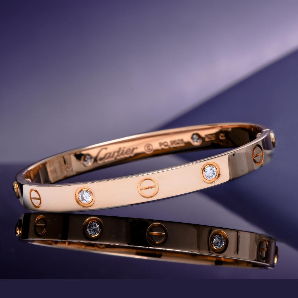 Cartier Bangle Love Bracelet (Rose gold), Women's Fashion, Jewelry &  Organizers, Bracelets on Carousell