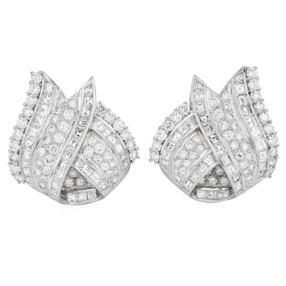 Estate 9.00cts Diamond 1970s 18K Gold Ribbon Fold Statement Earrings-Dover Jewelry