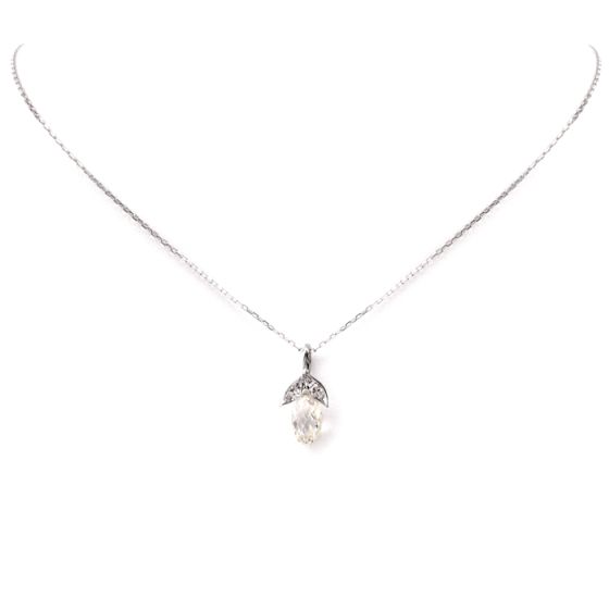 Vintage 2.49 carats Briolette Diamond 18K Gold Pendant Necklace