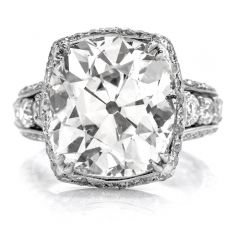 Vintage 12.43 Carats Cushion Diamond 18k Gold Engagement Ring