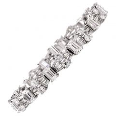 Estate 12.27 carats Emerald cut & Round Diamond Platinum Bracelet 