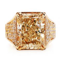 Estate 15.07 Carats Natural Fancy yellow Radiant Diamond 18K Gold Ring