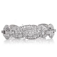 Vintage 17.75cts Emerald-Round Diamond Platinum Luxurious Bracelet