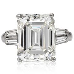 Classic GIA 10.64 carats Platinum Emerald-Cut Diamond engagement ring