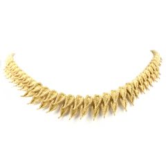 Vinatge French 18K Gold Leaf Motif Circa 1940's Choker Necklace