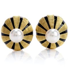 Tiffany & Co Pearl 18 Karat Yellow Gold Clip on Black Enamel Earrings