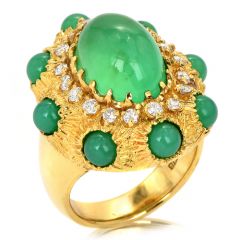 Vintage Green Chrysoberyl Diamond 18K Yellow Gold Halo Cocktail Ring
