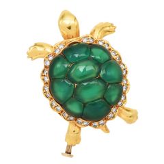 Vintage Diamond Chalcedony 18K Yellow Gold Turtle Brooch Pin
