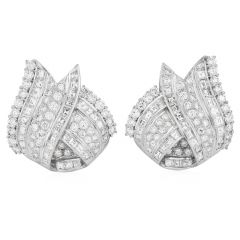 Estate 9.00cts Diamond 1970s 18K Gold Ribbon Fold Statement Earrings-Dover Jewelry