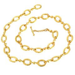 Vintage 18K Gold Textured Oval Link Toggle Chain Necklace|Dover Jewelry|