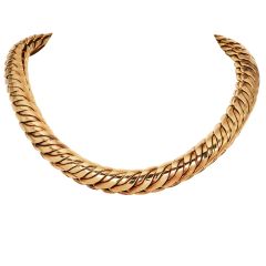 Vintage Dorfman Solid 18K Yellow Gold Wavy Link Choker Necklace