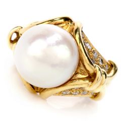 Estate Pearl Diamond 18K Yellow Gold Cocktail Ring