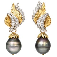 Vintage Retro Tahitian Pearl Diamond 18K Gold Feather Clip-On Day Night Earrings