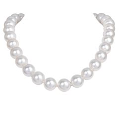13MM South Sea Pearl Choker Necklace with Diamond Accented Gold Clasp 