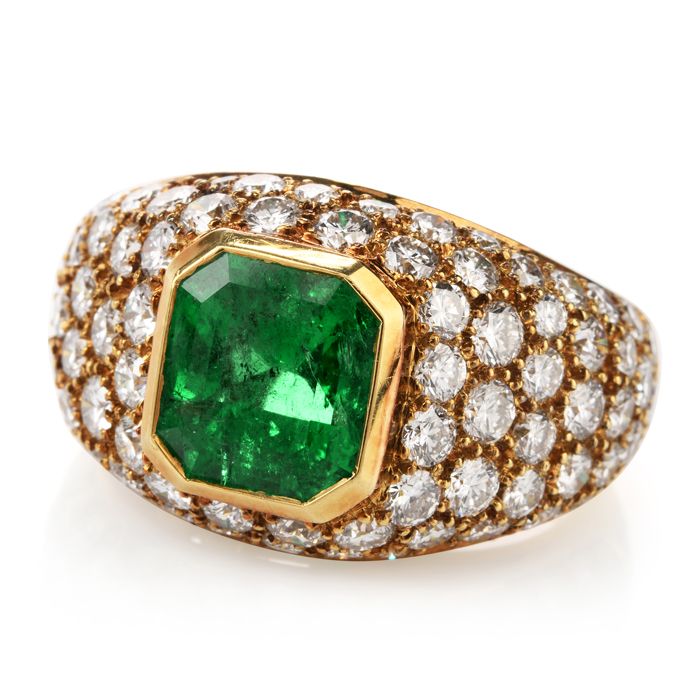 Co. Diamond GIA Emerald 18K Cocktail Ring