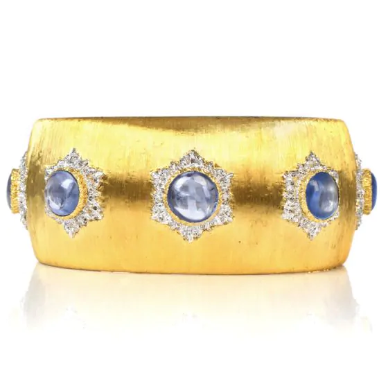 Buccellati Vintage Cabochon Blue Sapphire 18K Gold Cuff Bracelet