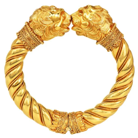 Vintage  Lion’s Head 22K Yellow Gold Cuff Bangle Bracelet