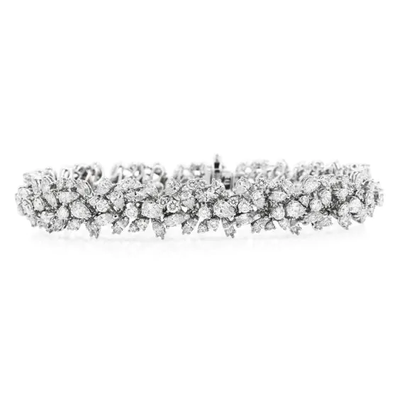 15.16cts Diamond 18K Gold Elegant Cluster Floral Links Bracelet