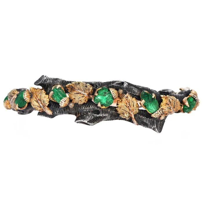 M vintage bracelet shop