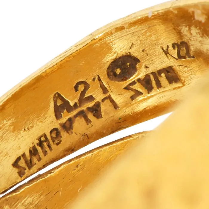 Vintage Ilias Lalaounis 22K Gold Hammered Dome Statement Ring