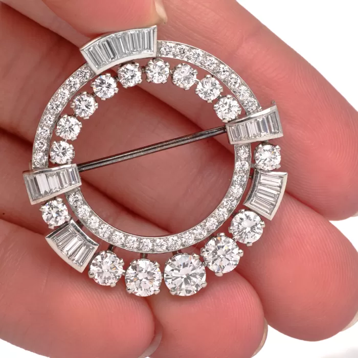 Platinum Diamond Circle Brooch-Pre-Owned Diamond
